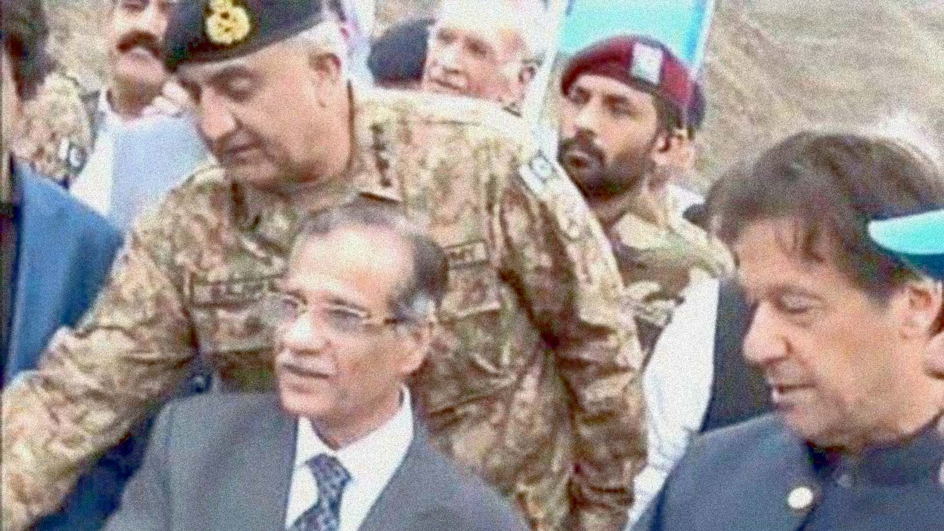 A file photo is shown of former COAS Bajwa, former CJ Nisar, and former PM Khan at the opening ceremony of Mohmand Dam in 2019.