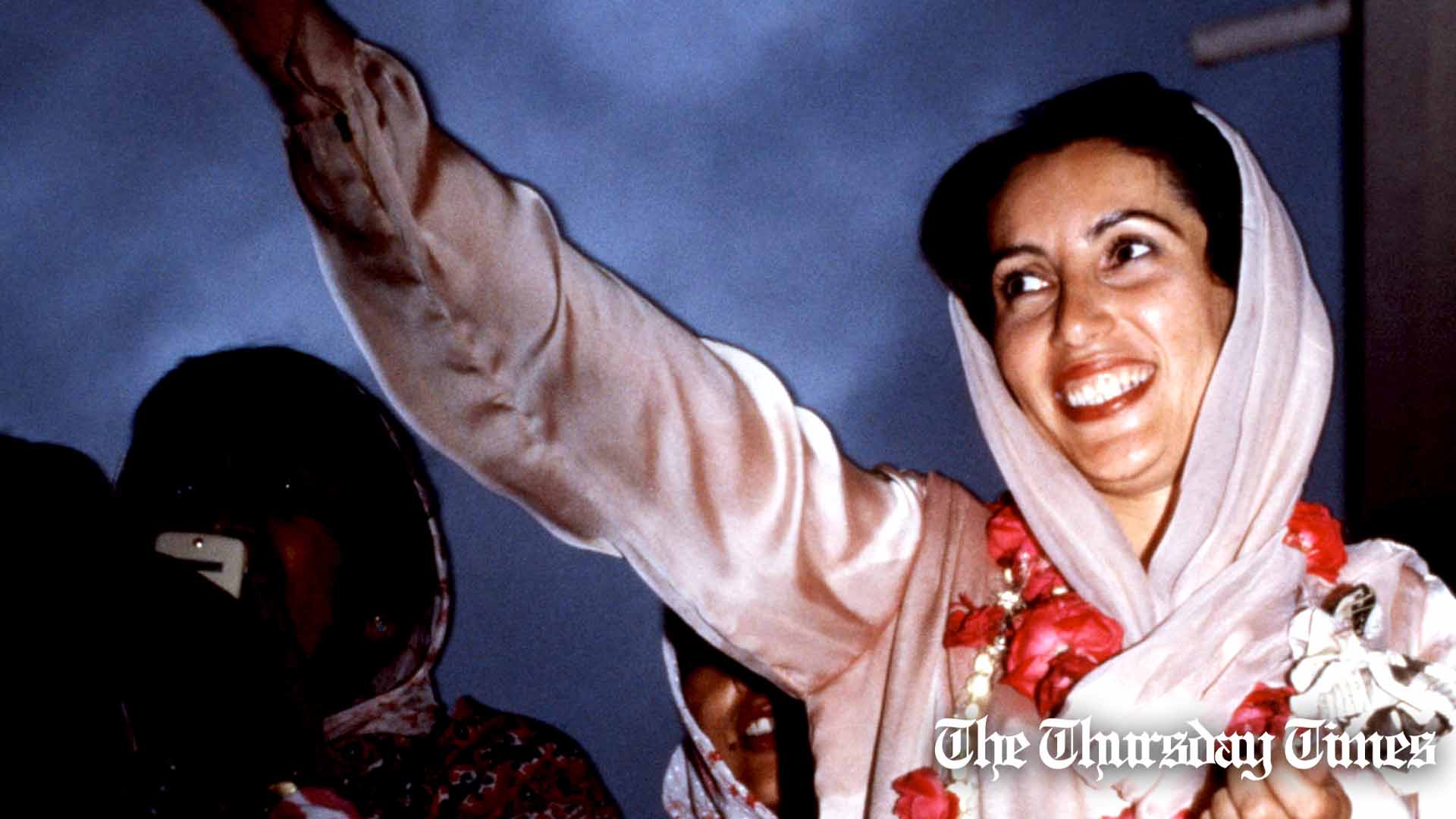 Former prime minister Benazir Bhutto is released from jail by General Zia-ul-Haq to fanfare from the Pakistan People's Party on September 9, 1986. — GAMMA-RAPHO/THE THURSDAY TIMES