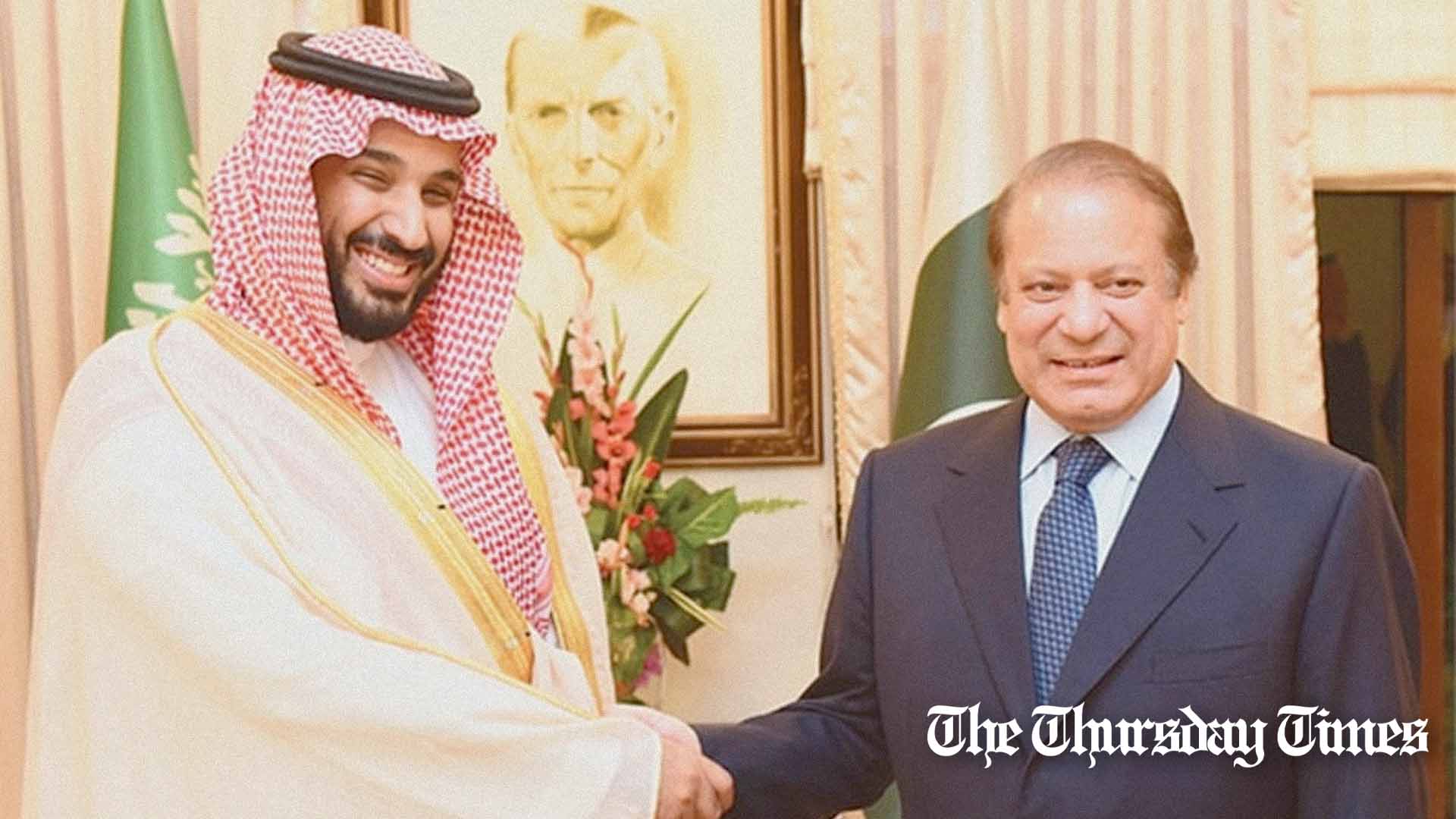 PML(N) chief Nawaz Sharif meets with Saudi Crown Prince Mohammad bin Salman in 2016. — FILE/THE THURSDAY TIMES