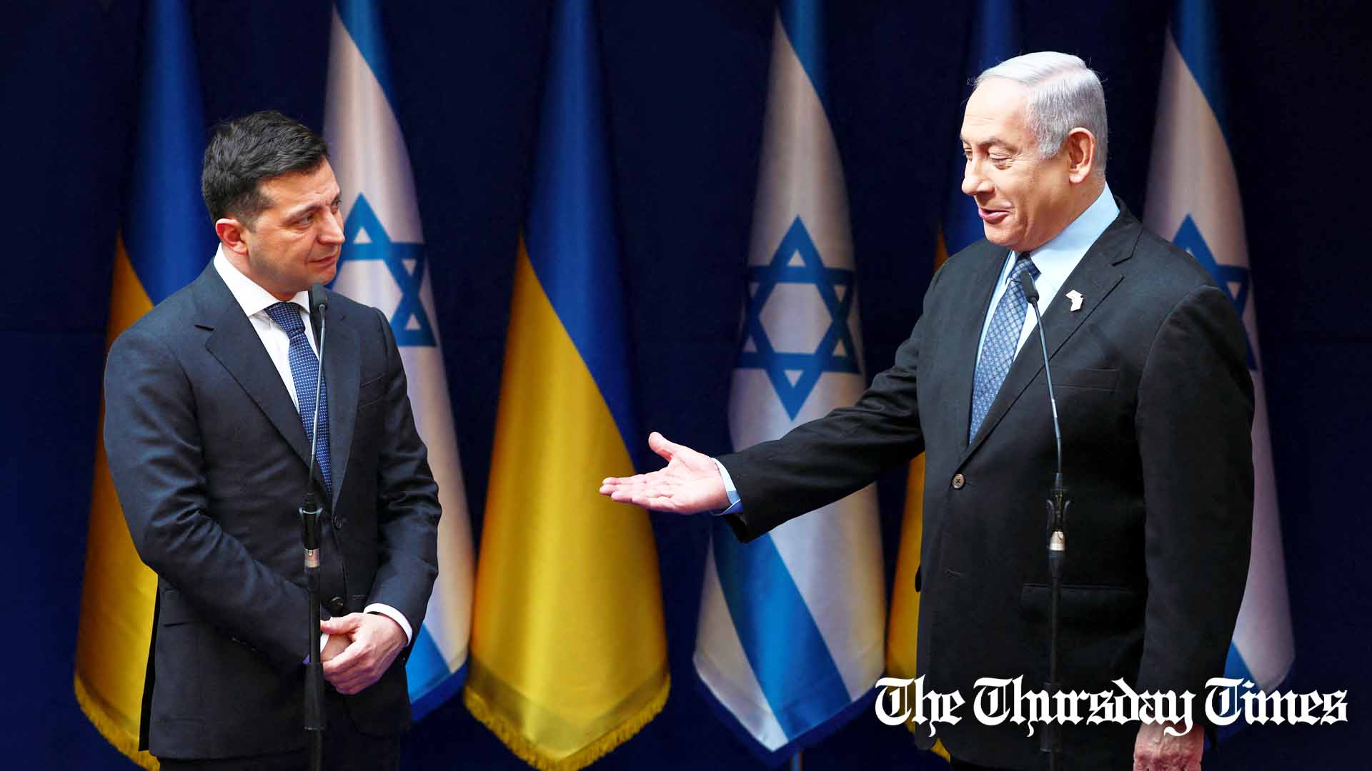 A file photo is shown of Ukrainian president Volodymyr Zelenskyy (L) and Israeli prime minister Benjamin Netanyahu (R) together in 2020. — FILE/REUTERS